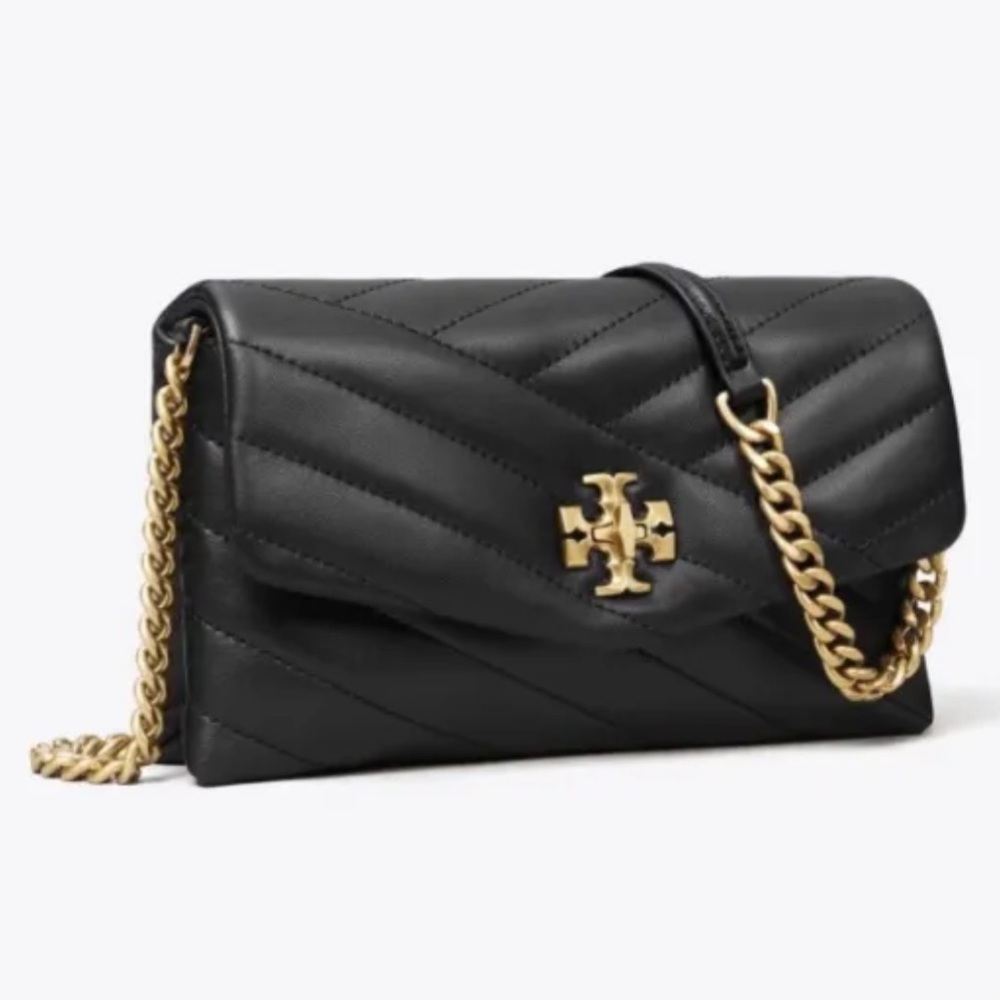 NWOT Tory Burch Kira Chevron Chain Wallet Black Crossbody Purse with Chain Strap